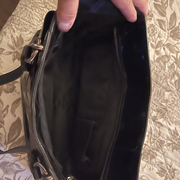 Coach - Picture 12 of 13